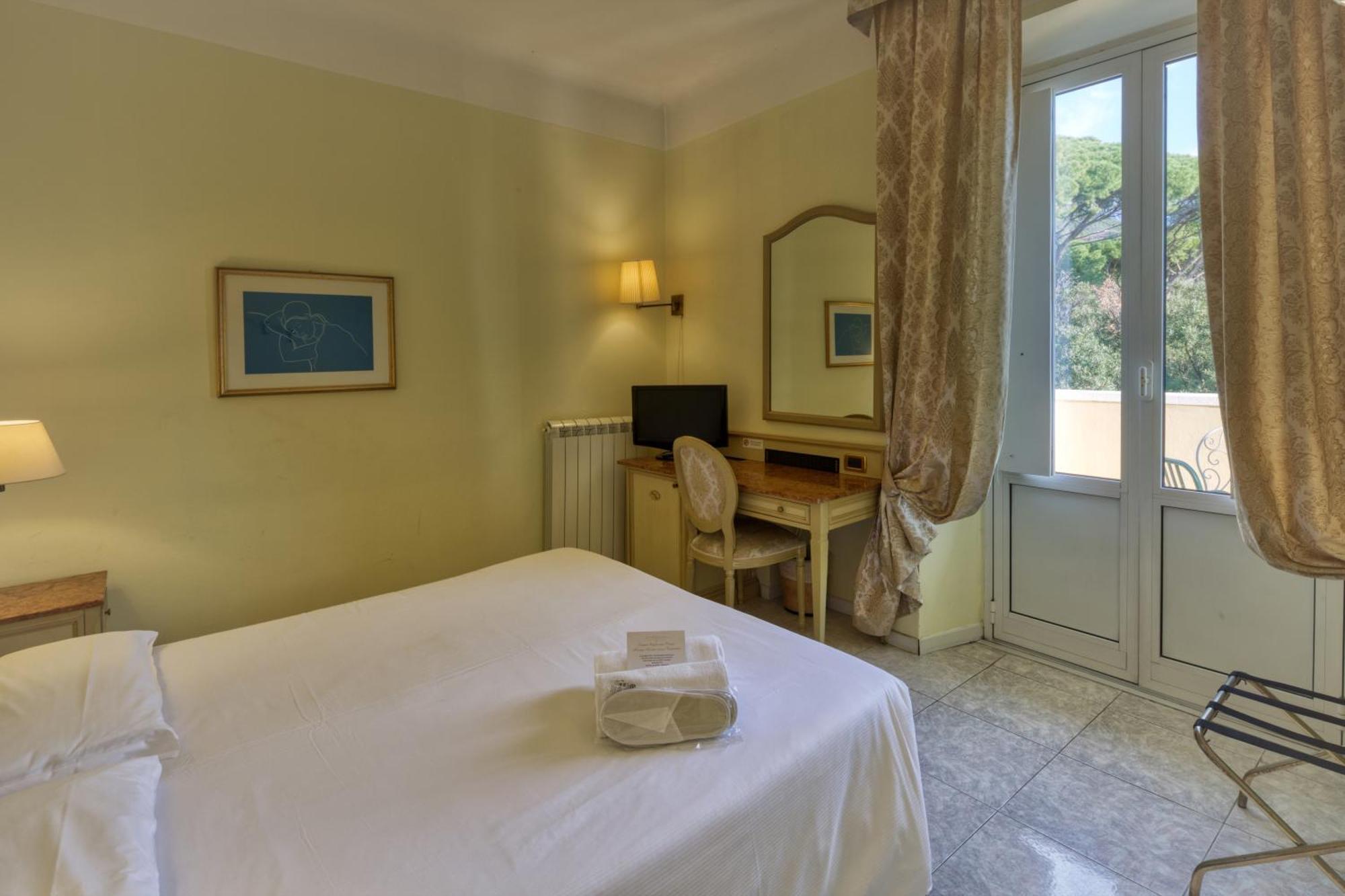 Ena Hotel Arenzano Exterior photo
